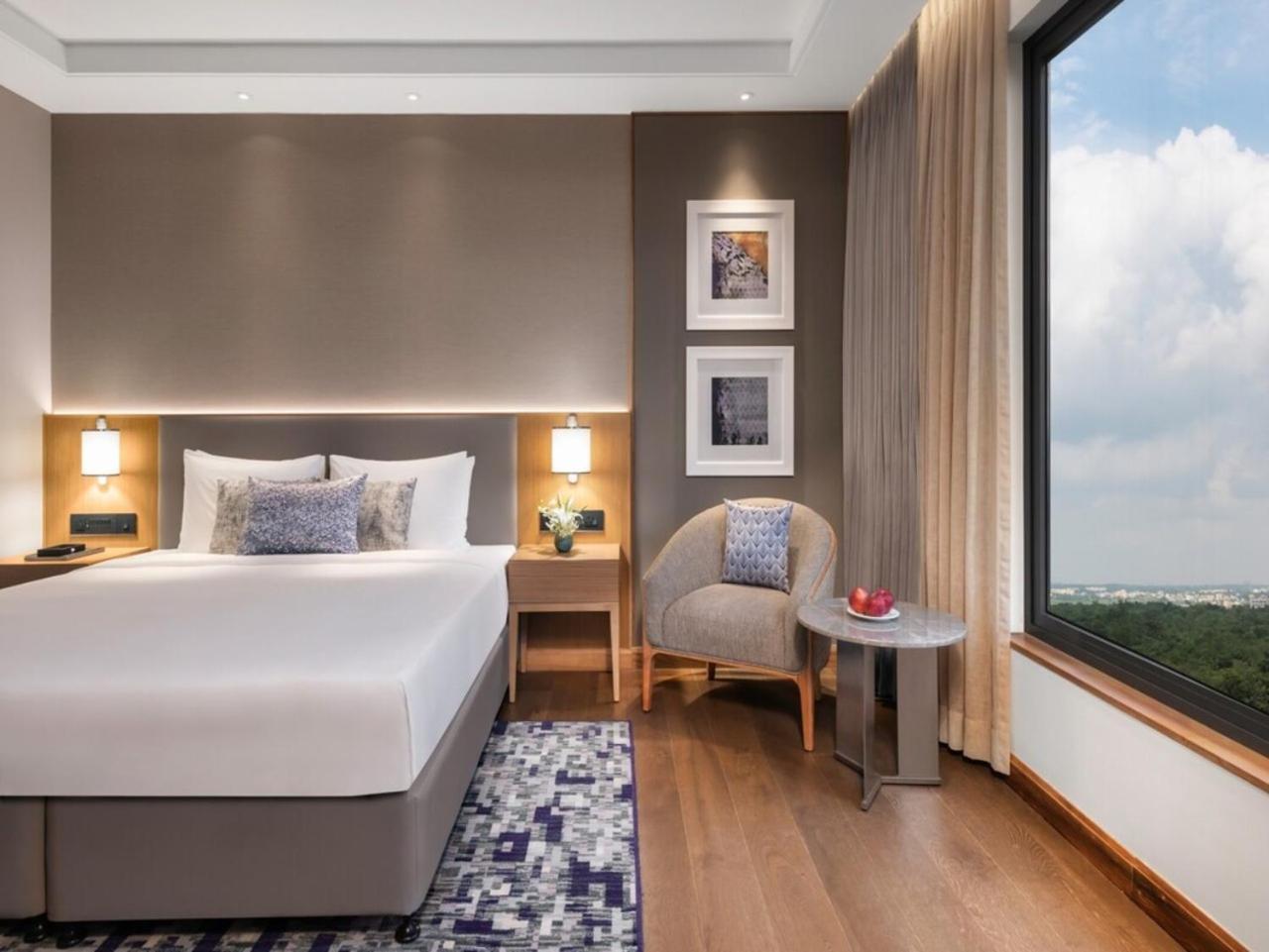 होटल Vivanta Dn Square Bhubaneswar