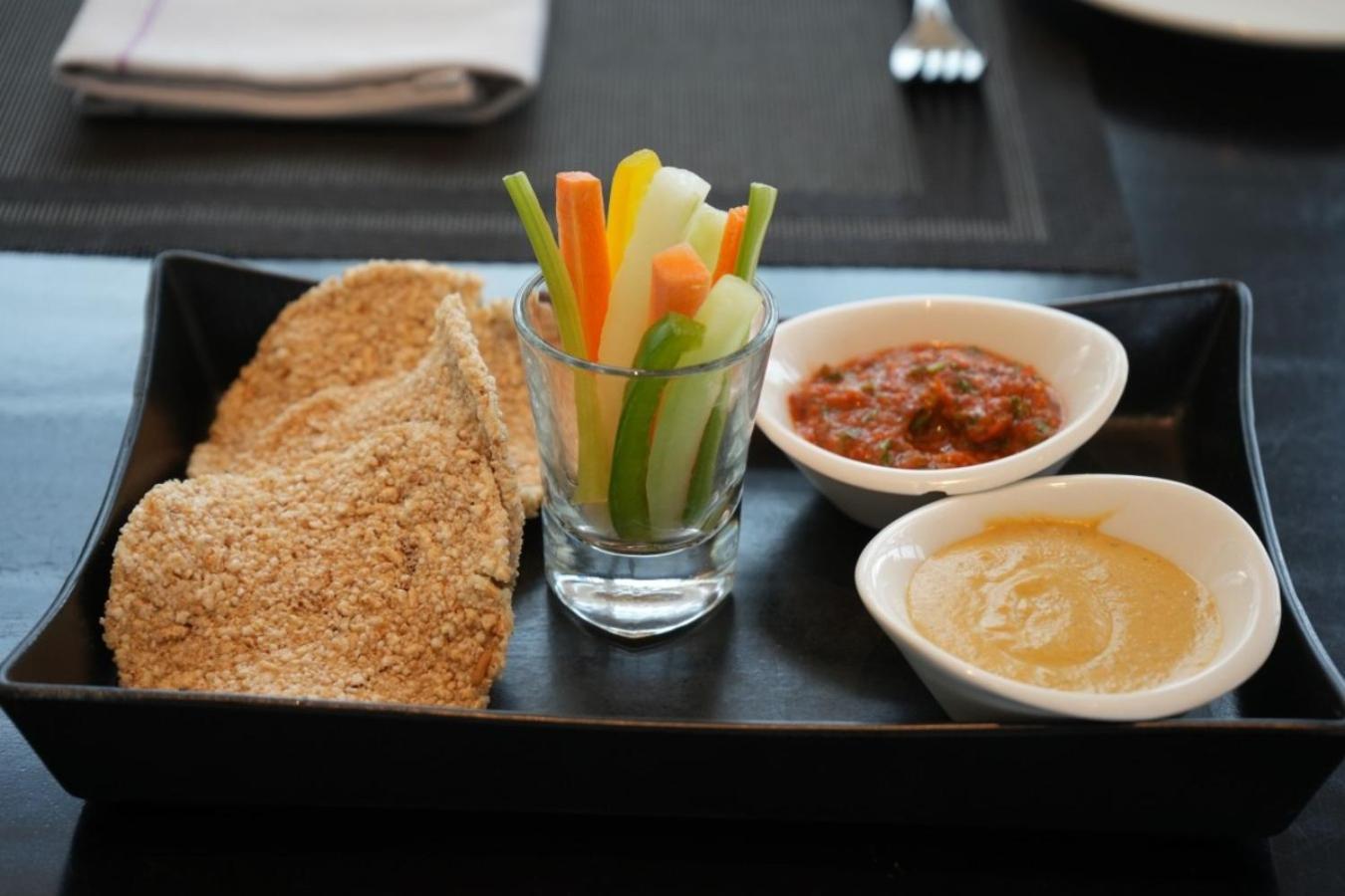 Vivanta Dn Square होटल 5*